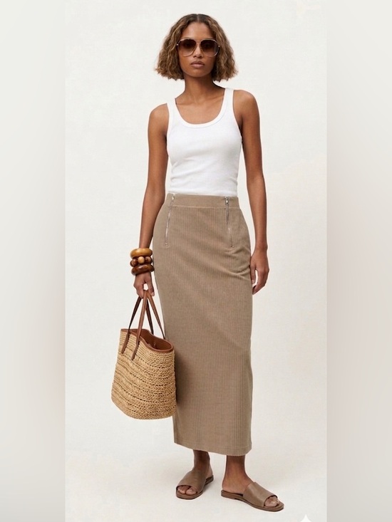 Zara Dresses & Skirts - Zara Ribbed Maxi Skirt in Beige